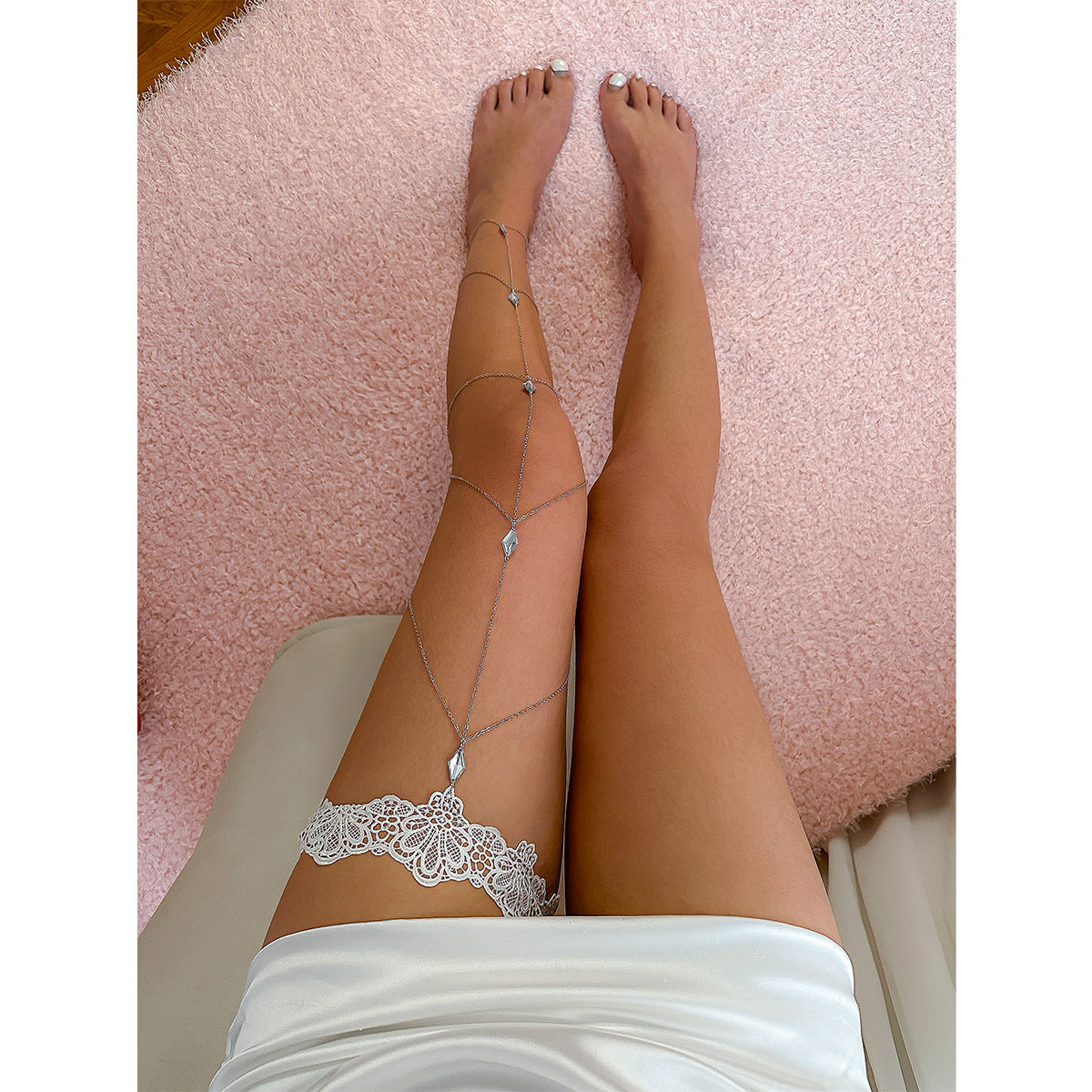Silver Crystal Leg Chain – Dainty Thigh & Foot Jewelry for Women