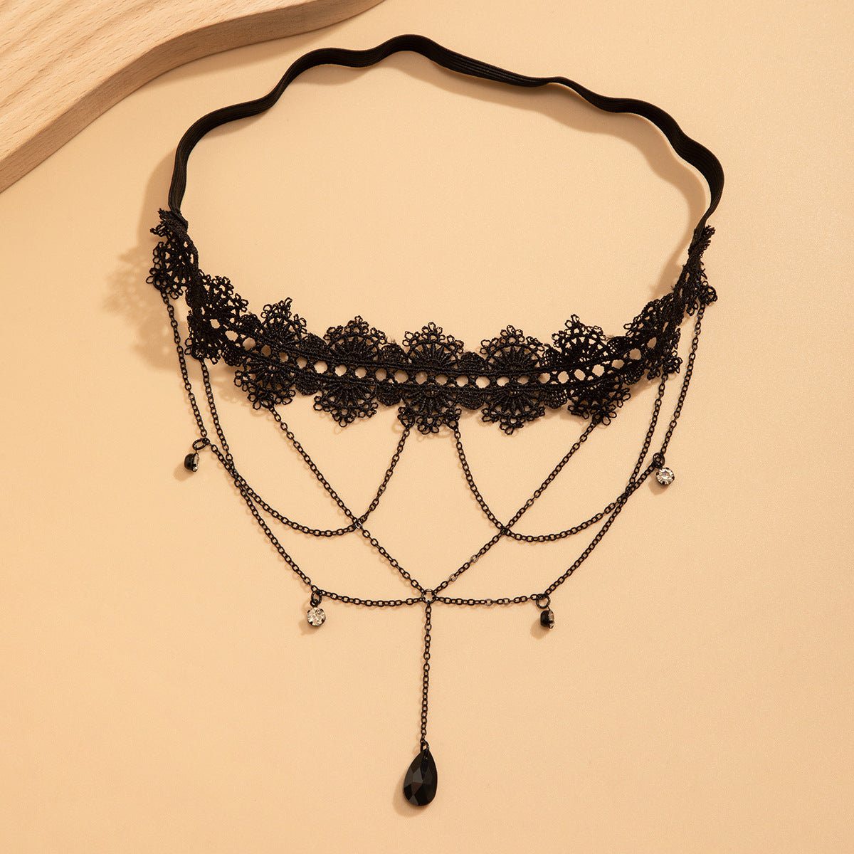 Gothic Black Lace Thigh Garter – Chain Drop Leg Jewelry for Women