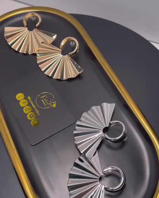 Gold & Silver Fan-Shaped Statement Earrings – Bold & Elegant Jewelry