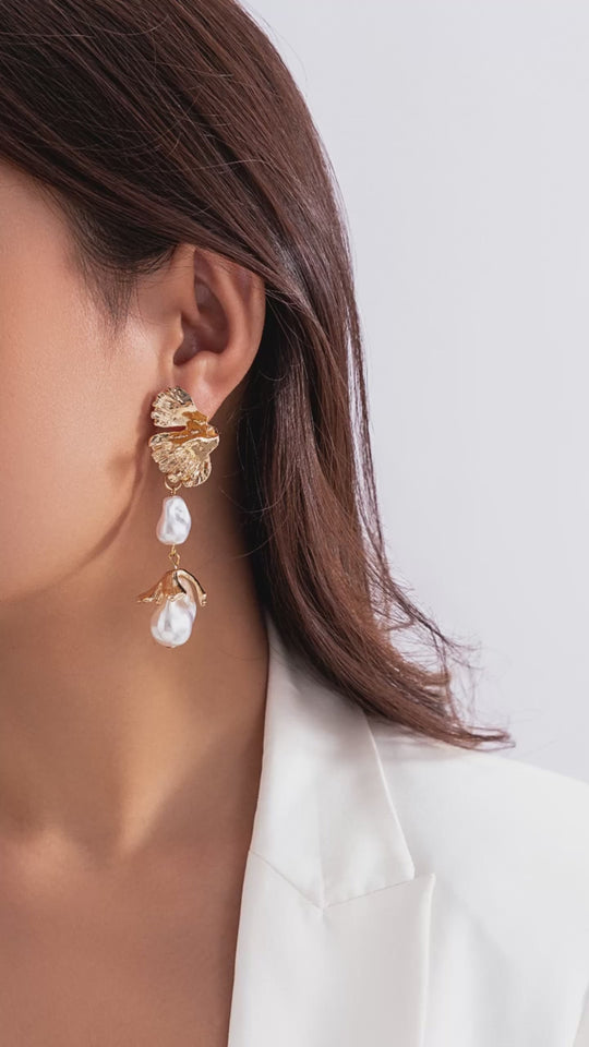 Gold Textured Leaf & Pearl Drop Earrings – Elegant Statement Jewelry