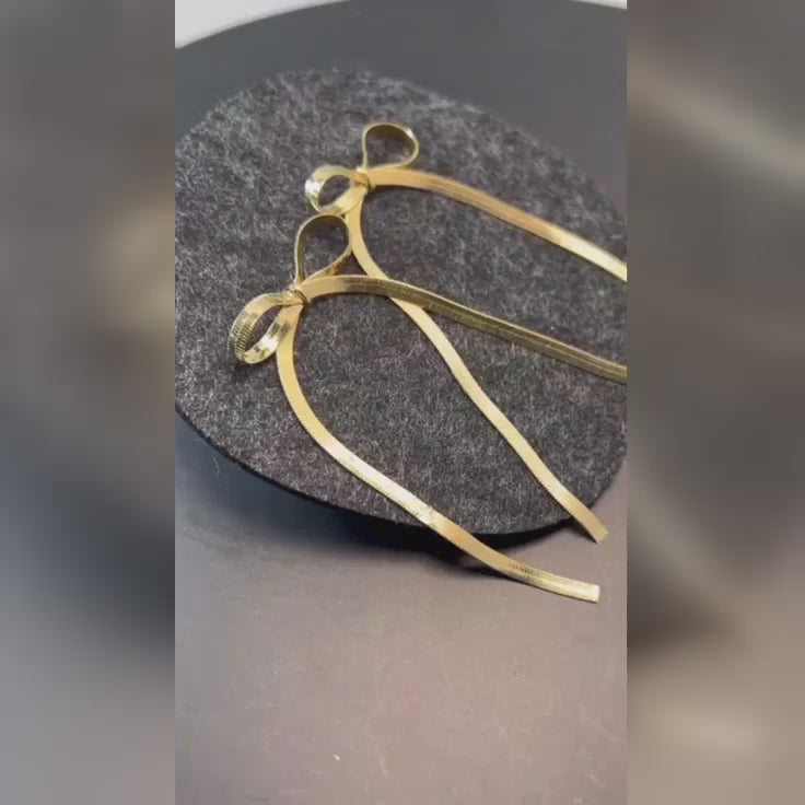 Elegant Bow Herringbone Chain Dangle Earrings - Statement Jewelry