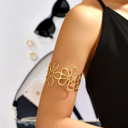 Delicate Daisy Upper Arm Cuff - Gold Flower Bracelet