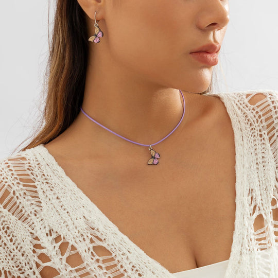 Butterfly Charm Necklace – Elegant Symbol of New Beginnings