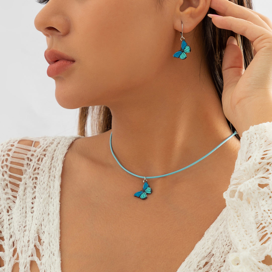 Butterfly Charm Necklace – Elegant Symbol of New Beginnings