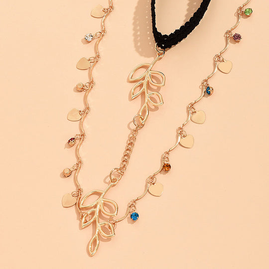 Charm Leaf Leg Chain - Delicate Gold Heart Thigh Jewelry