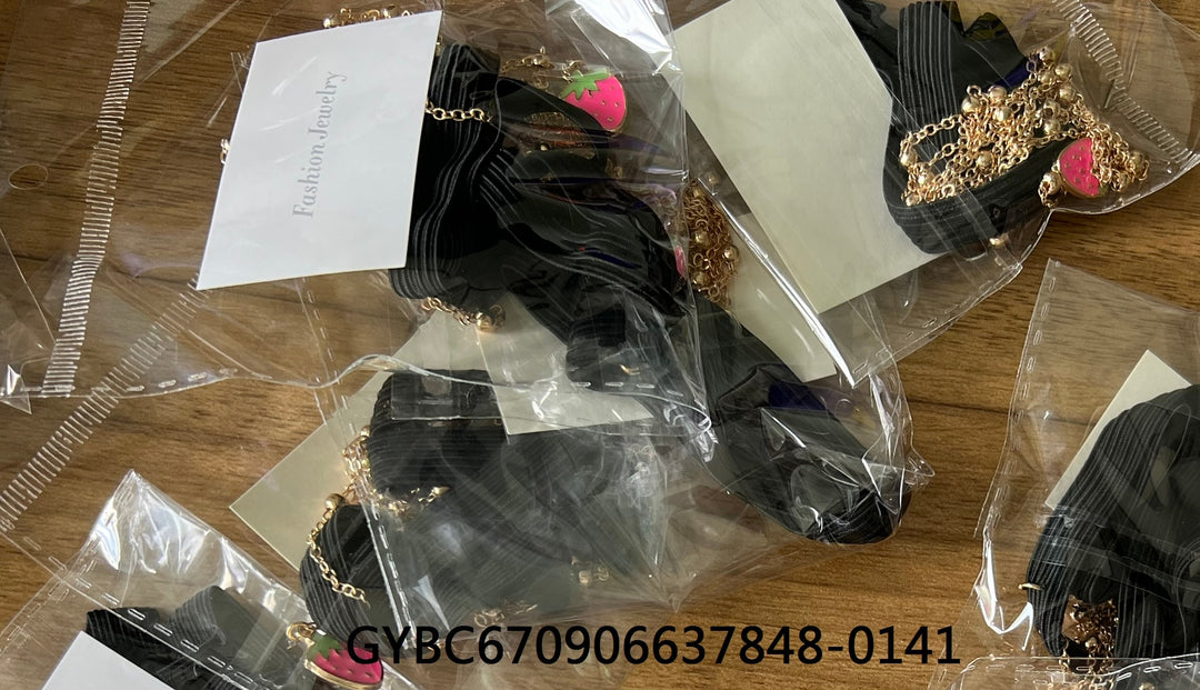 Strawberry Pendant Leg Chain - Cute Fruit Charm Thigh Jewelry