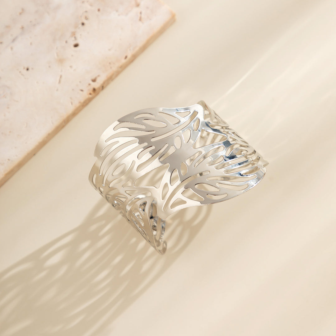 Leaf Cuff Bracelet – Nature Inspired Single Bangle Armband
