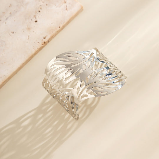 Leaf Cuff Bracelet – Nature Inspired Single Bangle Armband