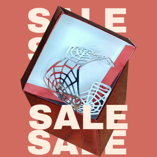 Spider Web Cuff Bracelet – Gothic Statement Armband Jewelry