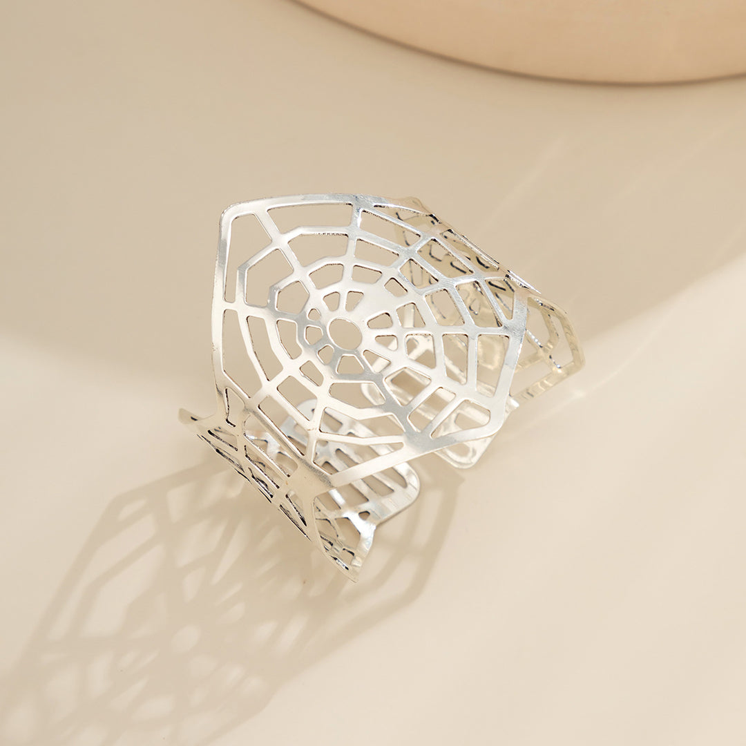 Spider Web Cuff Bracelet – Gothic Statement Armband Jewelry