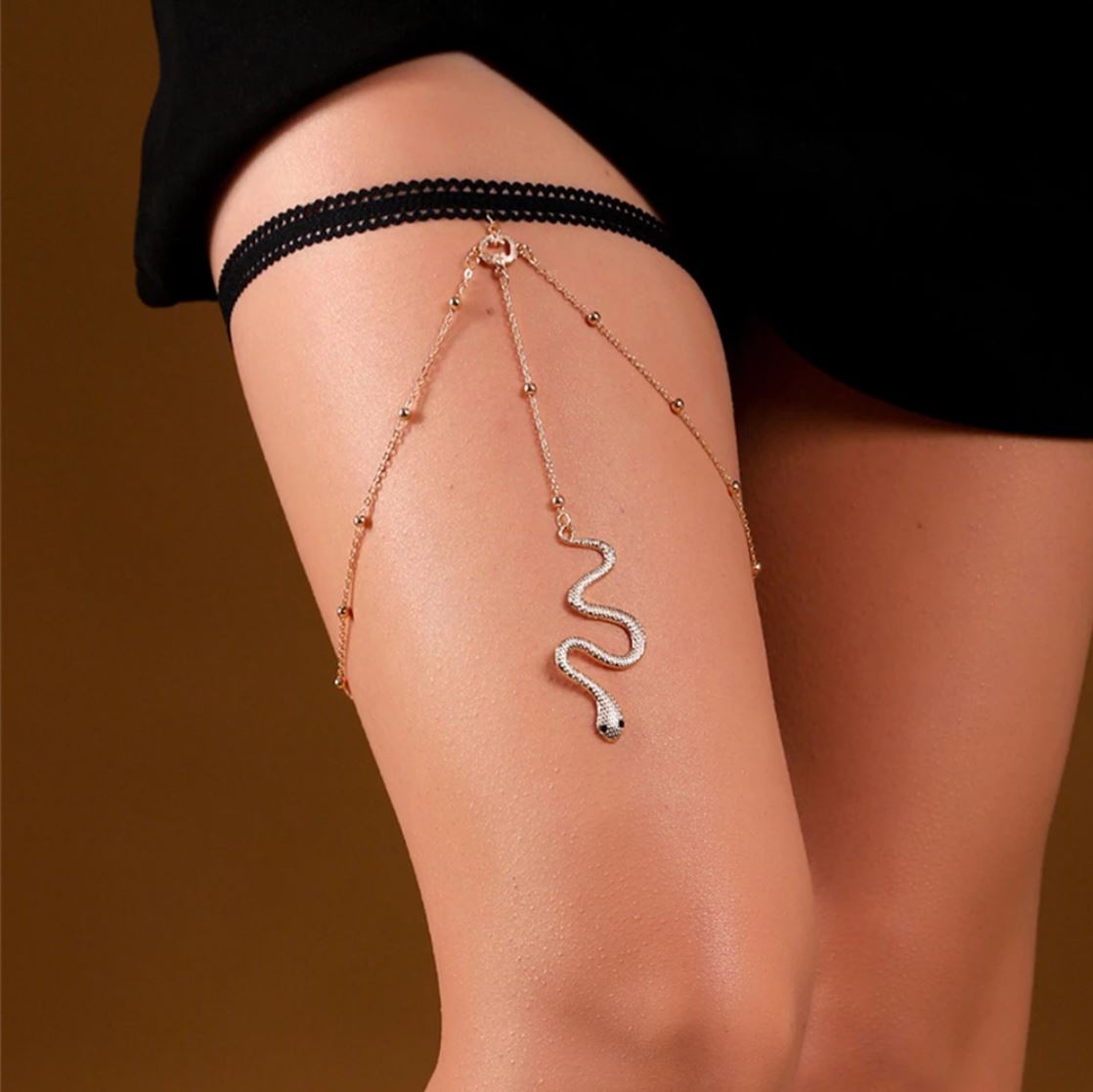 Single Layered Snake Leg Chain - Layered Leg harness - Body Pendant Snake Charm